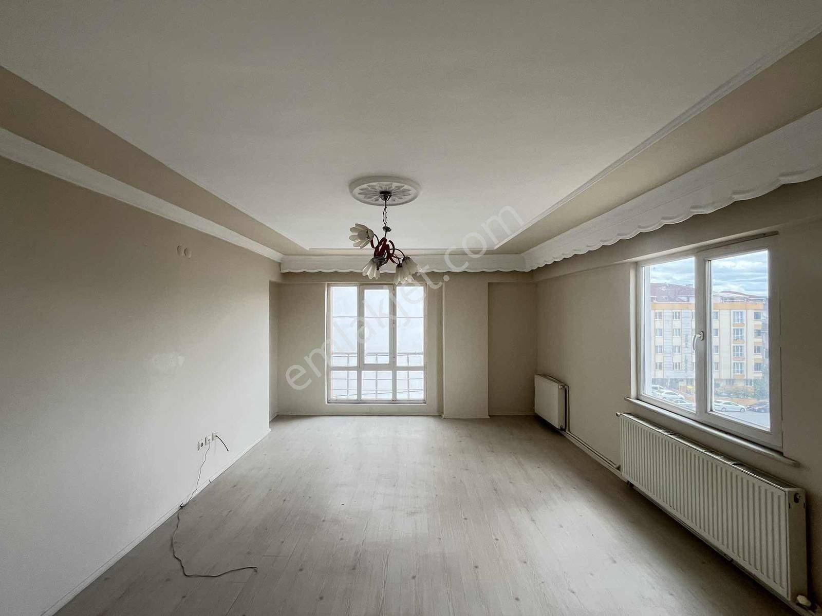 Akdoğanlardan Bağlık Küba Caminin Yanında Satılık 2+1 Daire - Görsel 14