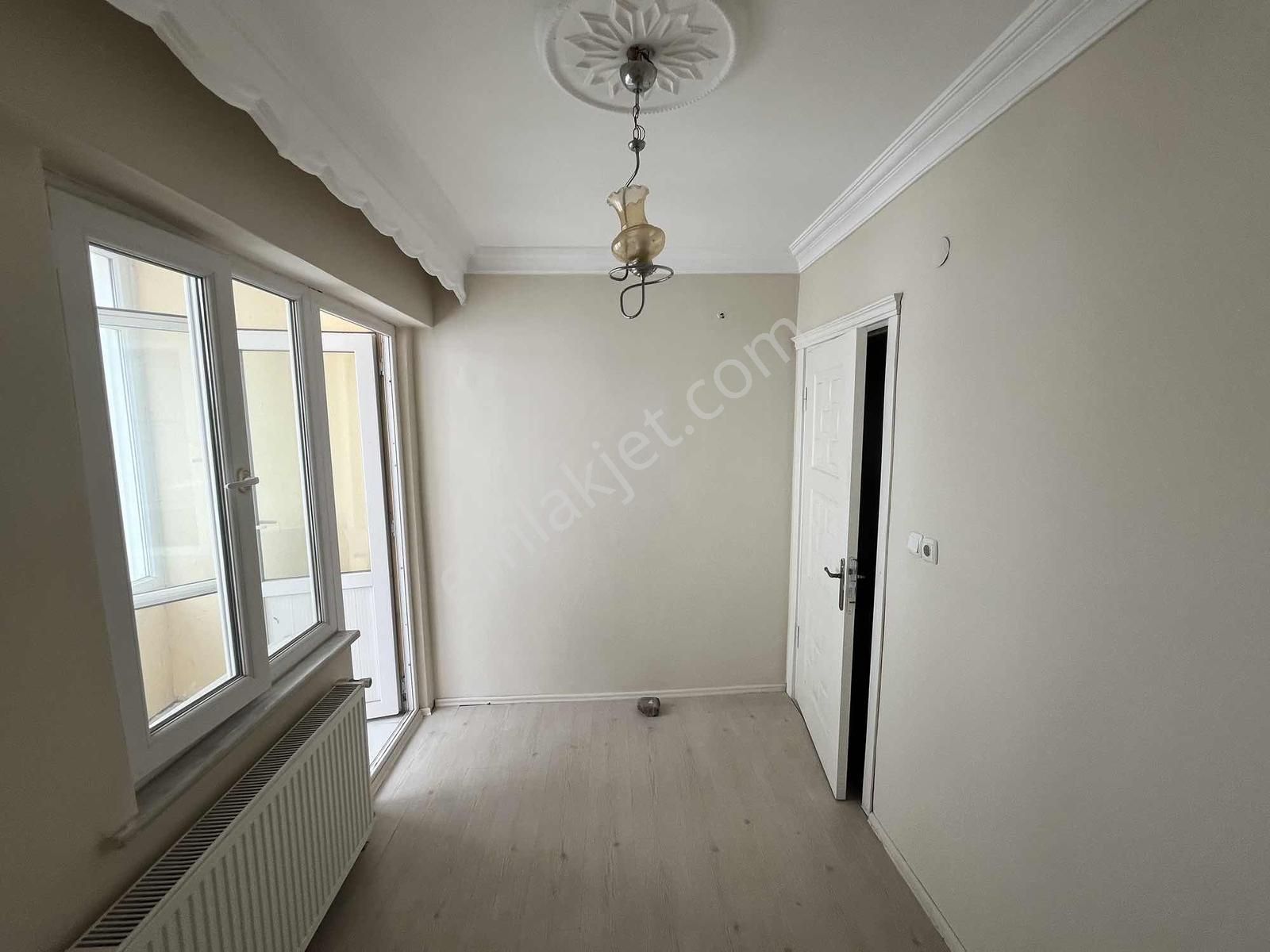 Akdoğanlardan Bağlık Küba Caminin Yanında Satılık 2+1 Daire - Görsel 8