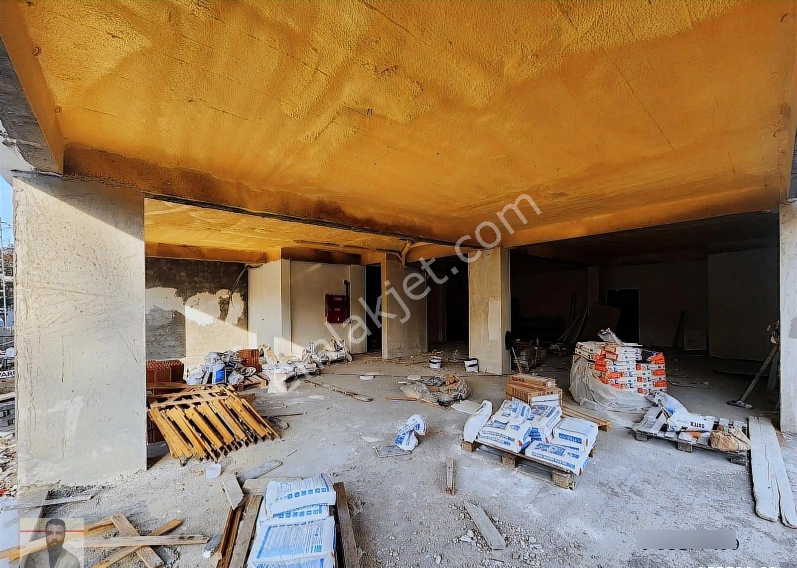 Sultanbeylide Her İş Koluna Uygun Satılık 250 M2 Dükkan - Görsel 17