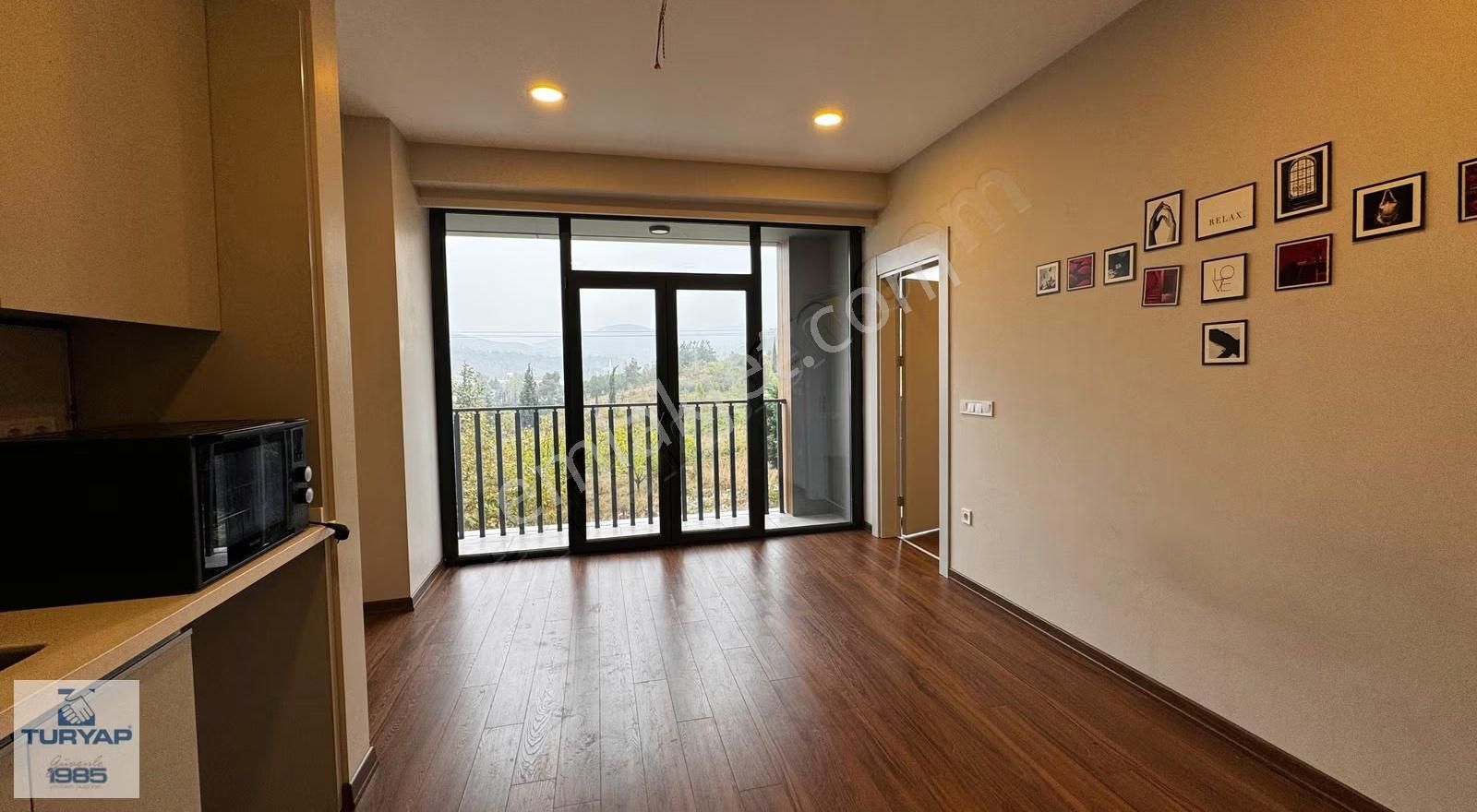 Turyaptan Semt77 Begonya Sitesinde 1+1 Kiralık Daire - Görsel 8