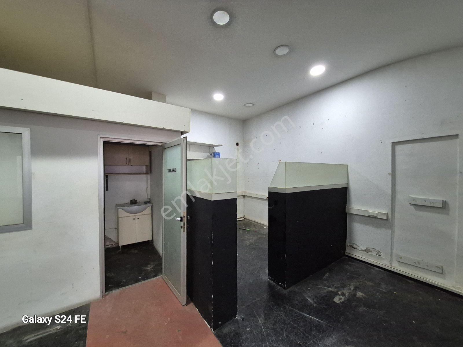 Alsancak Merkezde Bahçeli Ön Kullanımlı Satılık Büyük Dükkan - Görsel 7