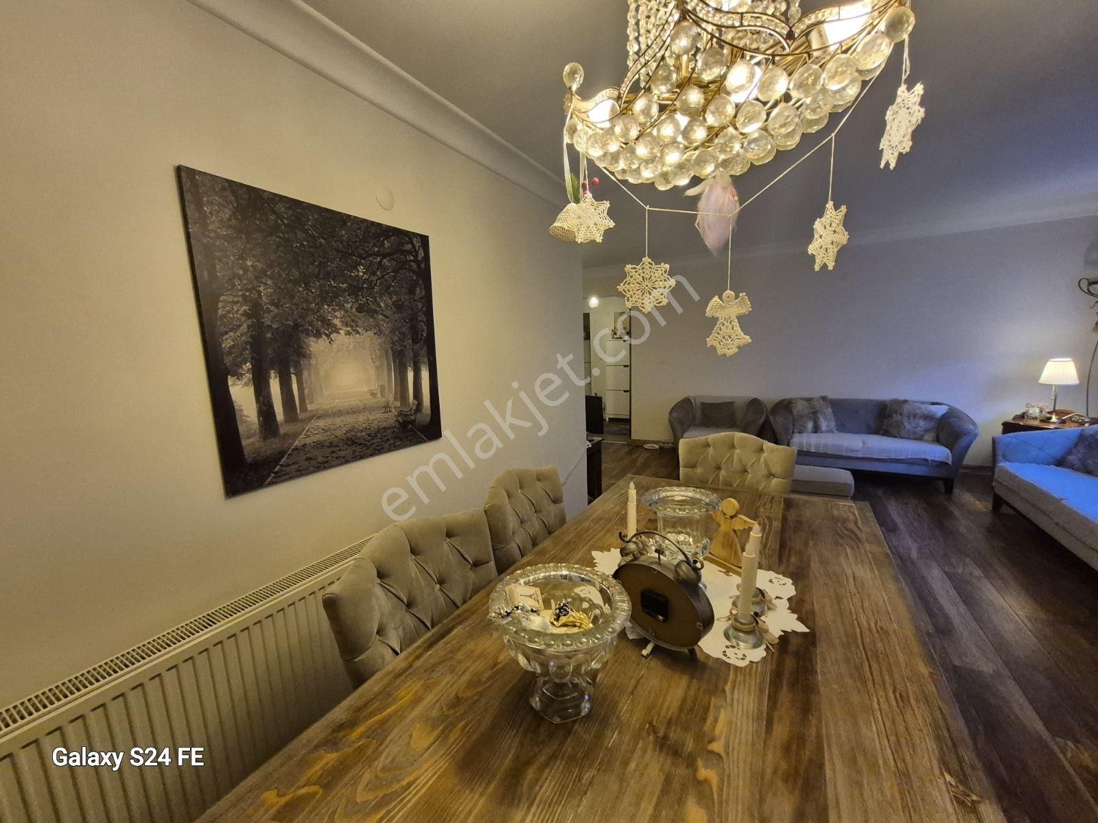 İnönü Caddesi Üstü Tadilatlı Geniş Tip Satılık 2+1 Daire - Görsel 4