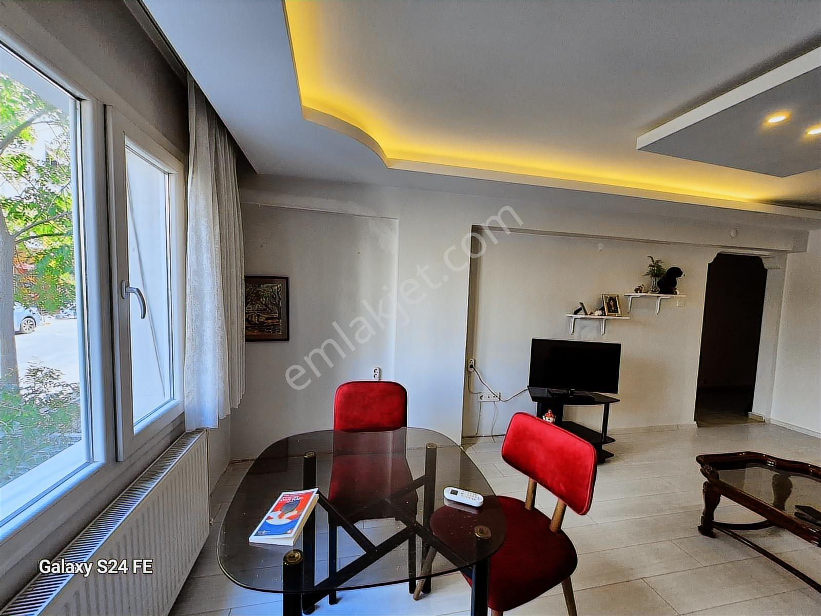 Göztepe Metroda Tadilatlı Masrafsız Satılık 3+1 Daire - Görsel 29