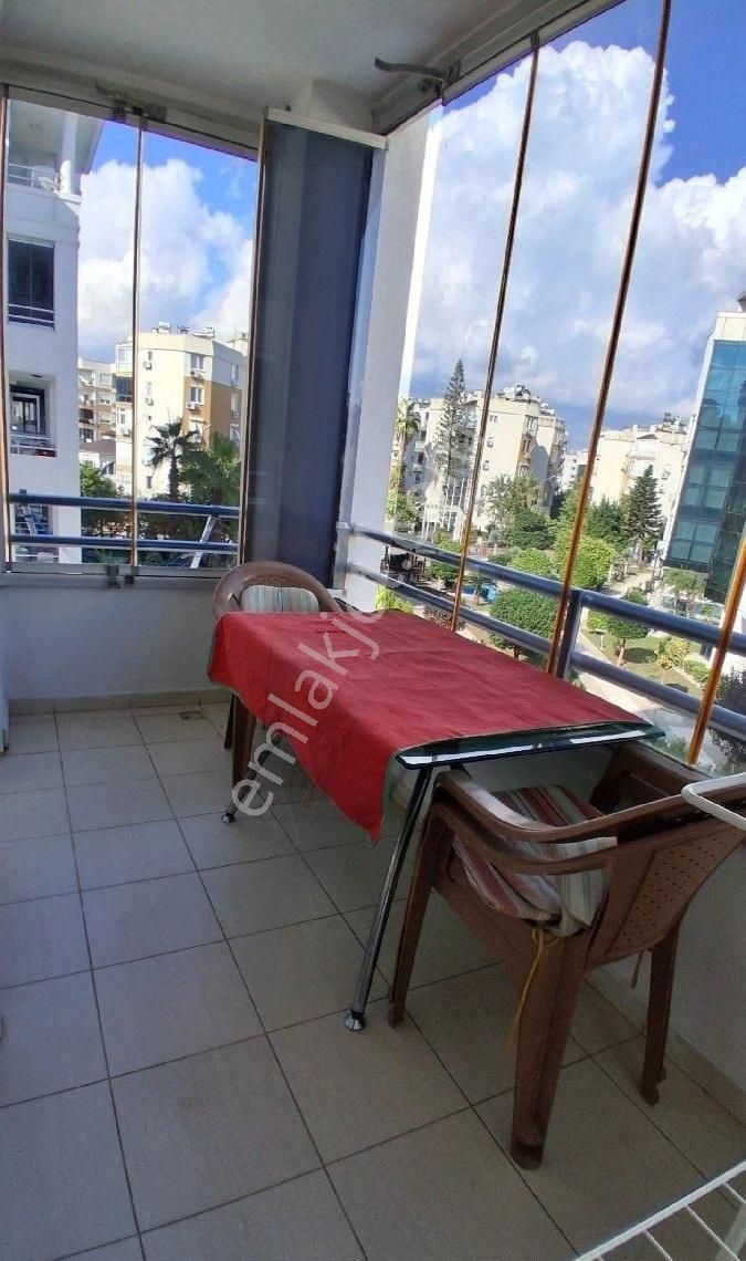 Konyaaltı Limanda Denize 300m Havuzlu Satılık 1+1 Full Eşyalı Kiralık Daire - Görsel 26