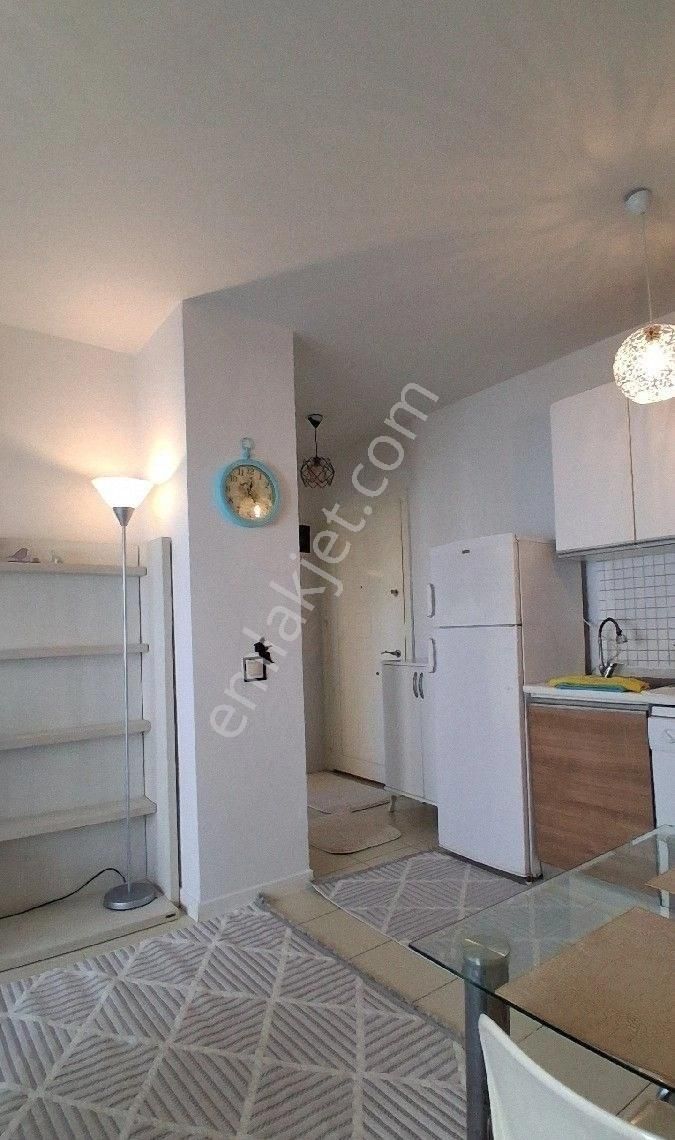 Konyaaltı Limanda Denize 300m Havuzlu Satılık 1+1 Full Eşyalı Kiralık Daire - Görsel 34