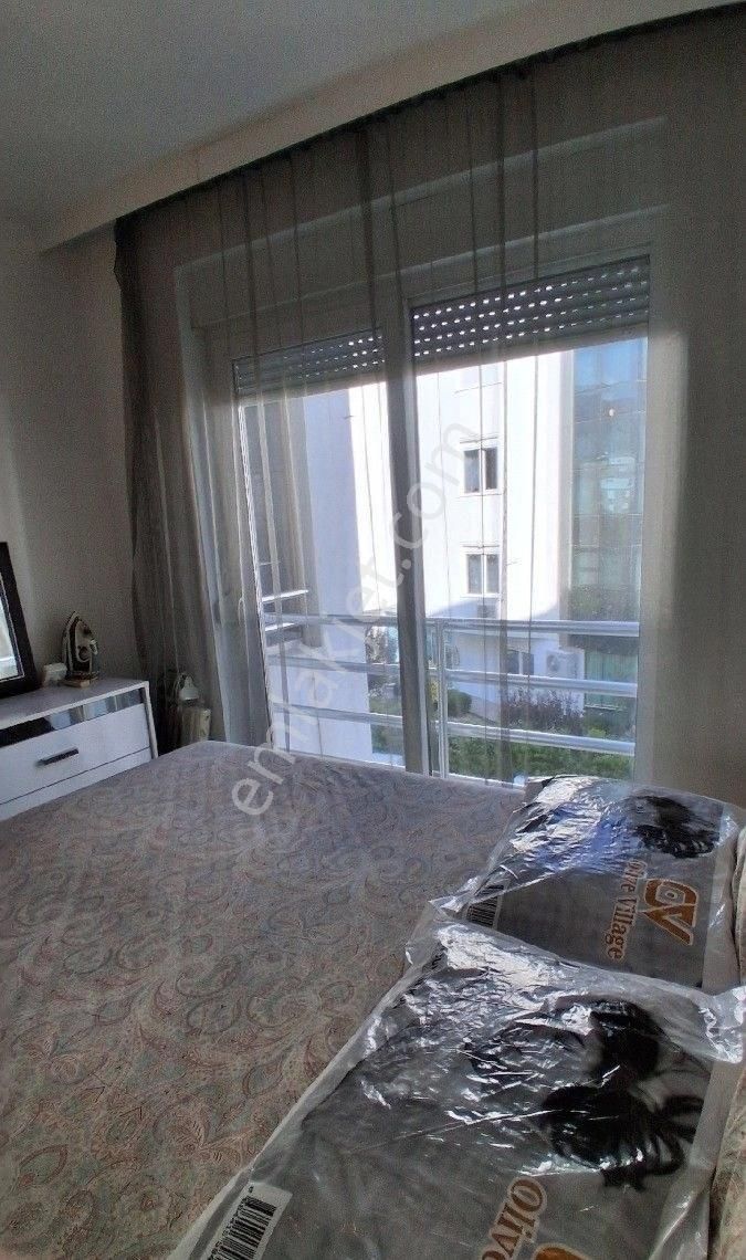 Konyaaltı Limanda Denize 300m Havuzlu Satılık 1+1 Full Eşyalı Kiralık Daire - Görsel 24