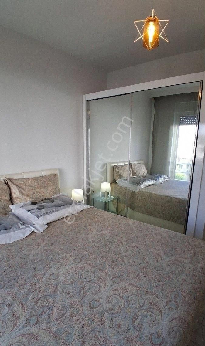 Konyaaltı Limanda Denize 300m Havuzlu Satılık 1+1 Full Eşyalı Kiralık Daire - Görsel 4