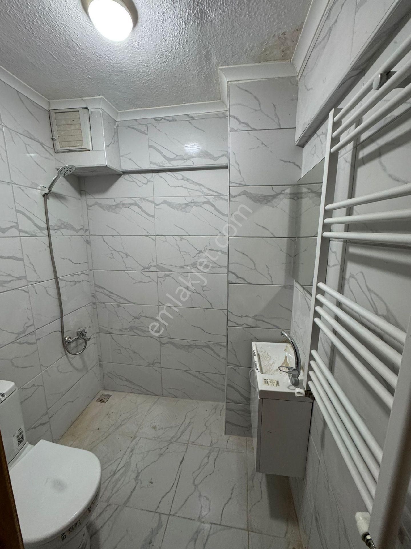 Edremit Merkez'de 2+1 Arakat Doğalgazlı Kiralık Daire - Görsel 13