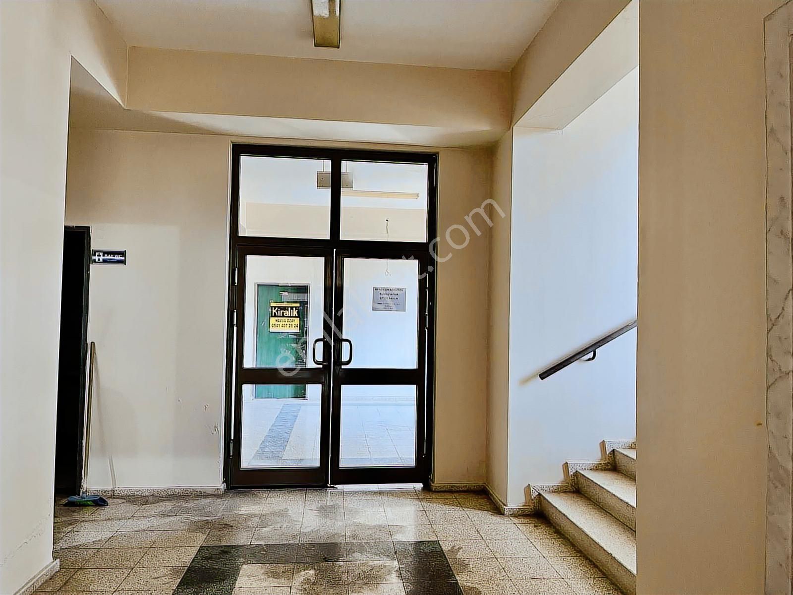 Başiskele Yeniköy'de İşmerkezinde 2. Kat Satılık Ofis/işyeri - Görsel 8