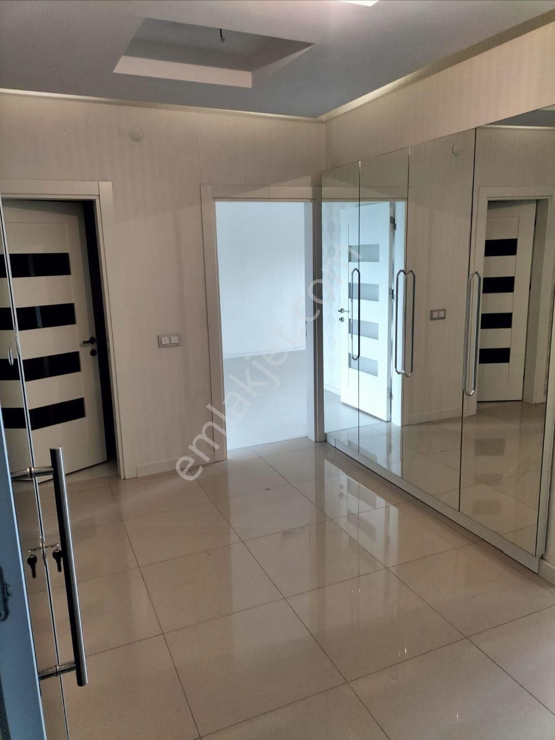 Konya Meram Yaka Tower Sitesinde 165 M2 3+1 Satılık Lüks Daire - Görsel 14