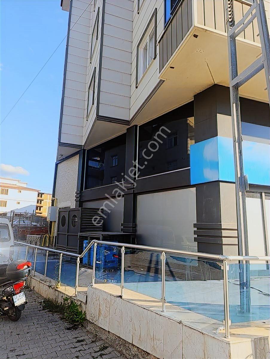 Kurumsal Firma Kiracılı 3 Katlı 500m² Satılık Dükkan - Görsel 7