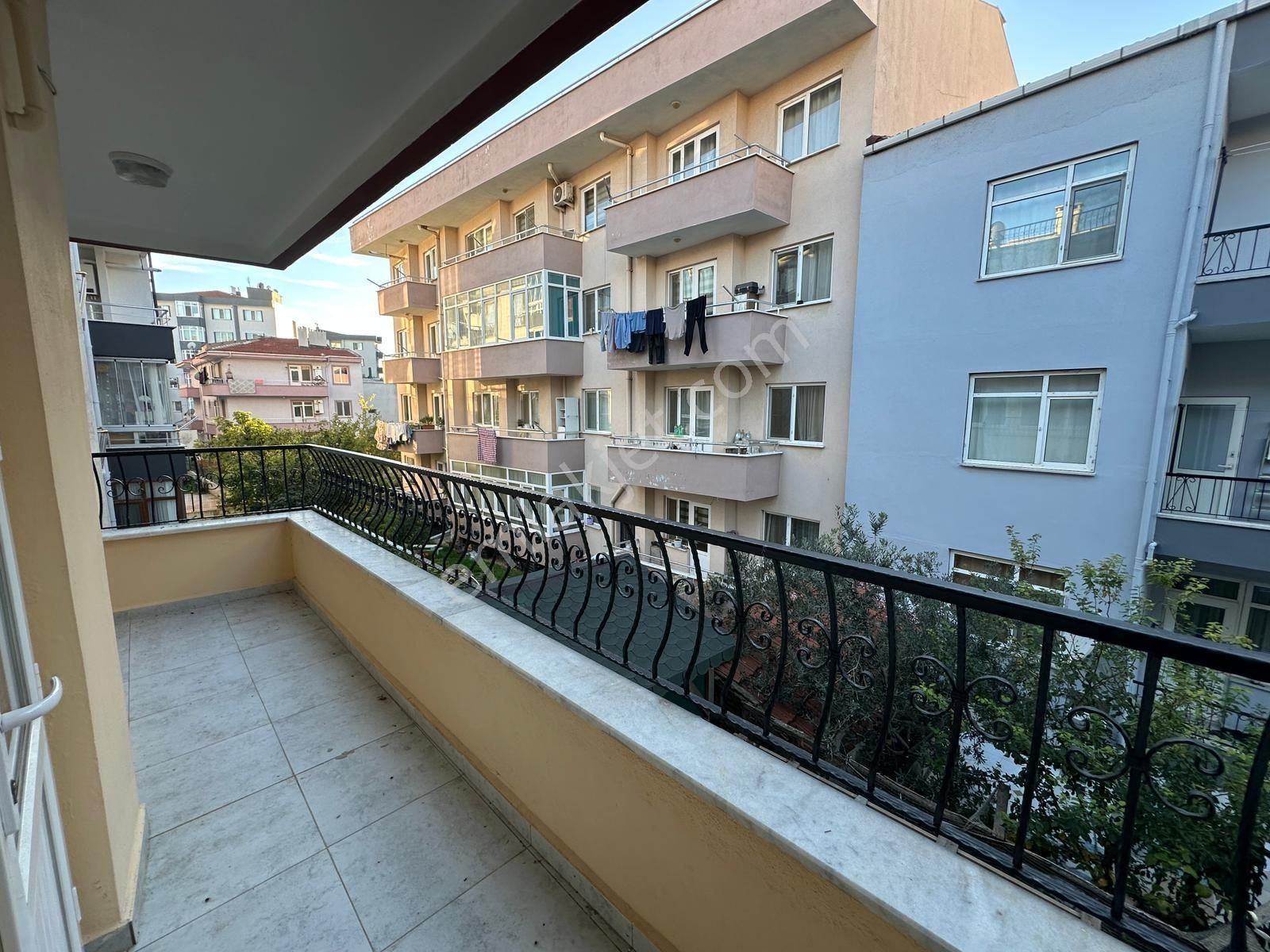 Çanakkale Merkez Çarşıda 2+1 Satılık Daire - Görsel 9