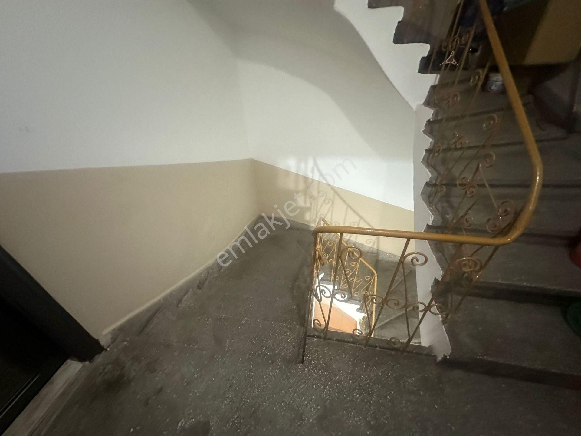 Çanakkale Merkez Çarşıda 2+1 Satılık Daire - Görsel 27