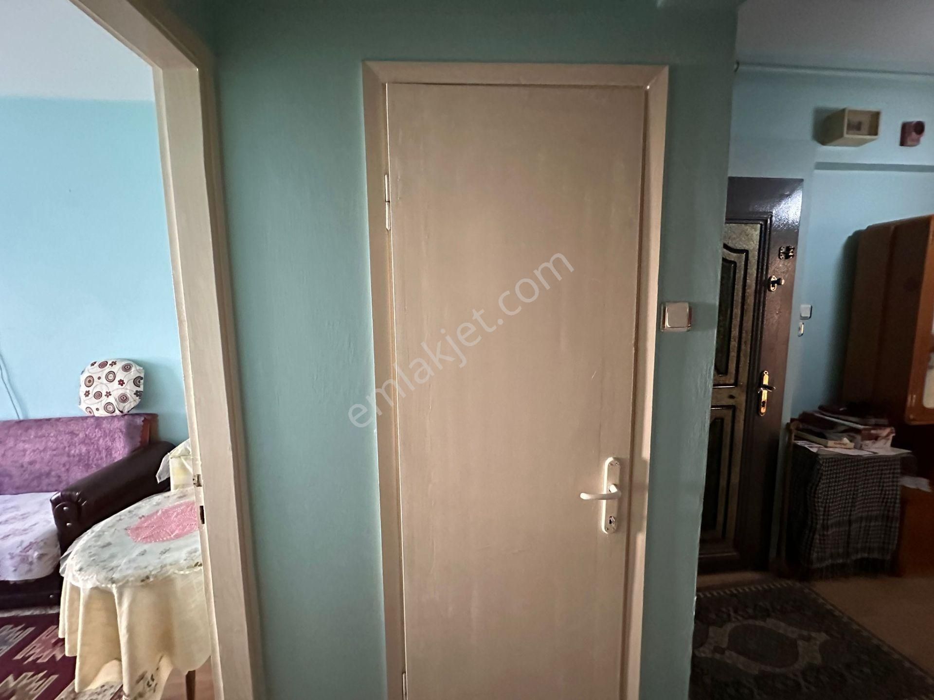 Çanakkale Merkez Çarşıda 2+1 Satılık Daire - Görsel 23