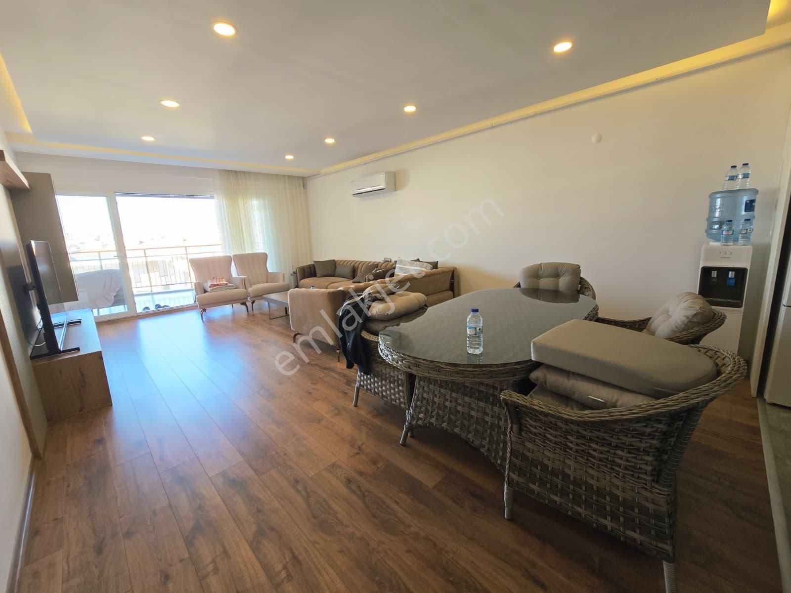 Aclass'dan Kuşadasında Satılık-manzara-güvenlik-havuz-peyzaj-kapalı Otopark-yeni-doğalgazlı-lüx 3+1 - Görsel 24