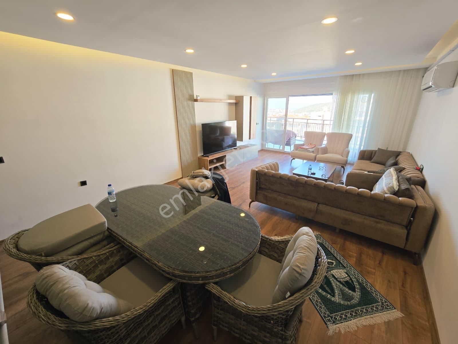 Aclass'dan Kuşadasında Satılık-manzara-güvenlik-havuz-peyzaj-kapalı Otopark-yeni-doğalgazlı-lüx 3+1 - Görsel 25