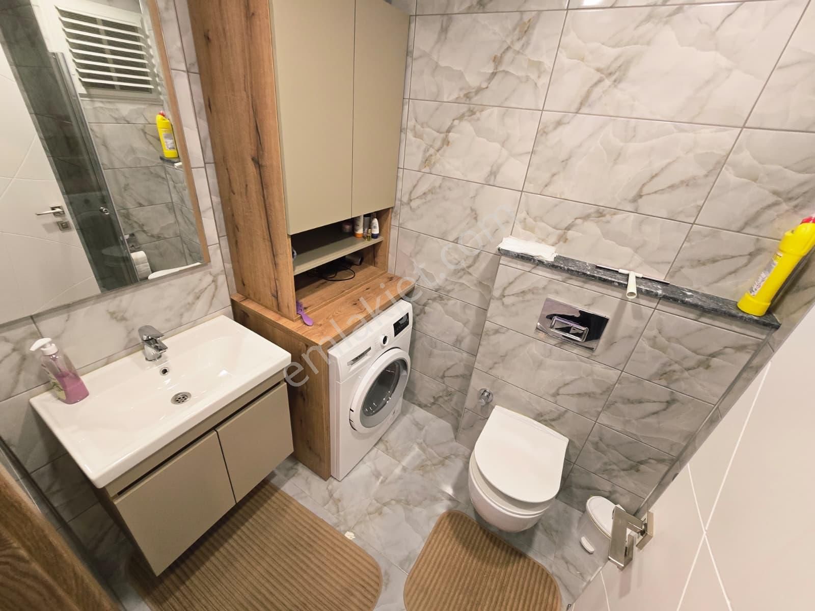 Aclass'dan Kuşadasında Satılık-manzara-güvenlik-havuz-peyzaj-kapalı Otopark-yeni-doğalgazlı-lüx 3+1 - Görsel 12