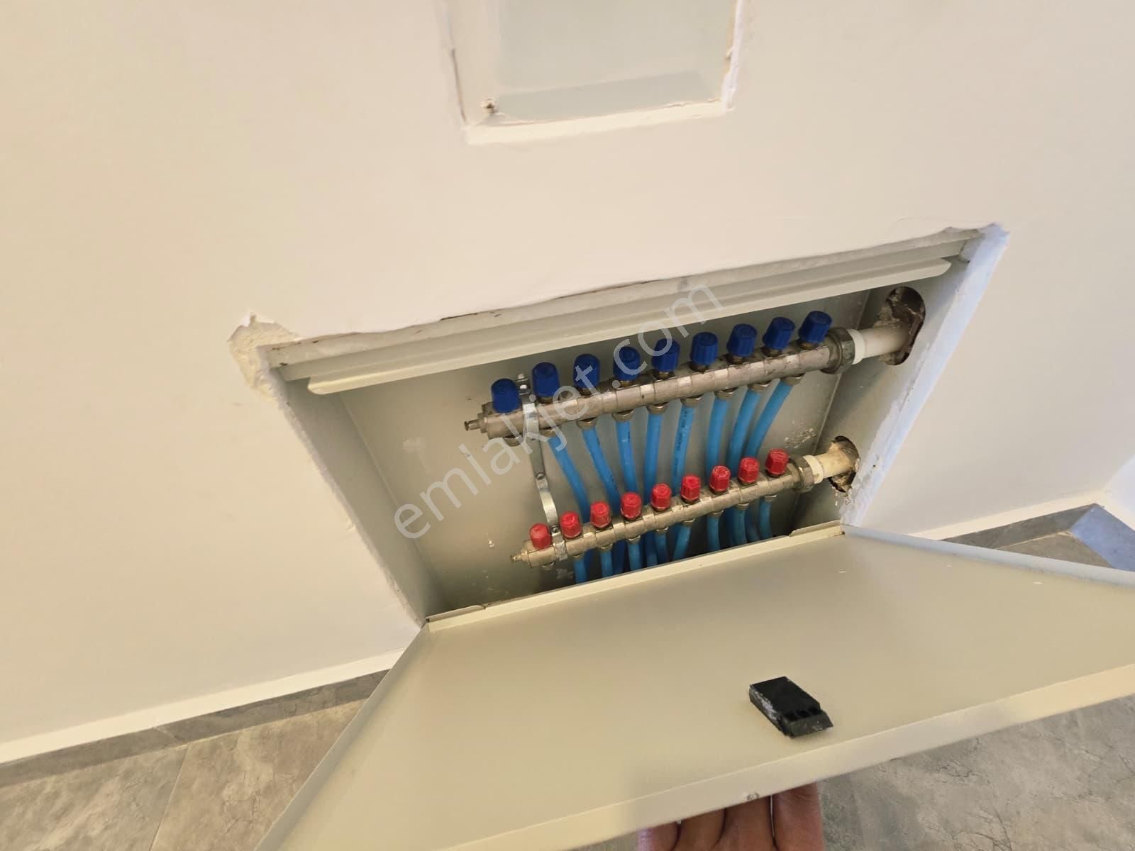 Aclass'dan Kuşadasında Satılık-manzara-güvenlik-havuz-peyzaj-kapalı Otopark-yeni-doğalgazlı-lüx 3+1 - Görsel 32