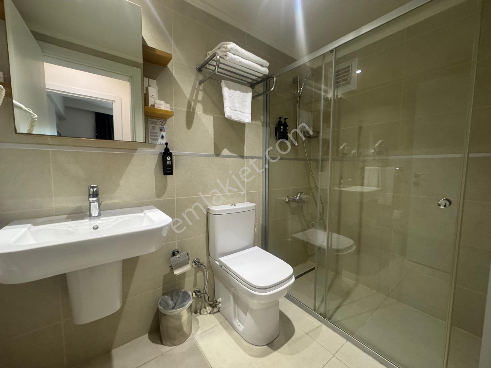 Ramada Suıts'te Kıralık Eşyalı Daire - Görsel 17