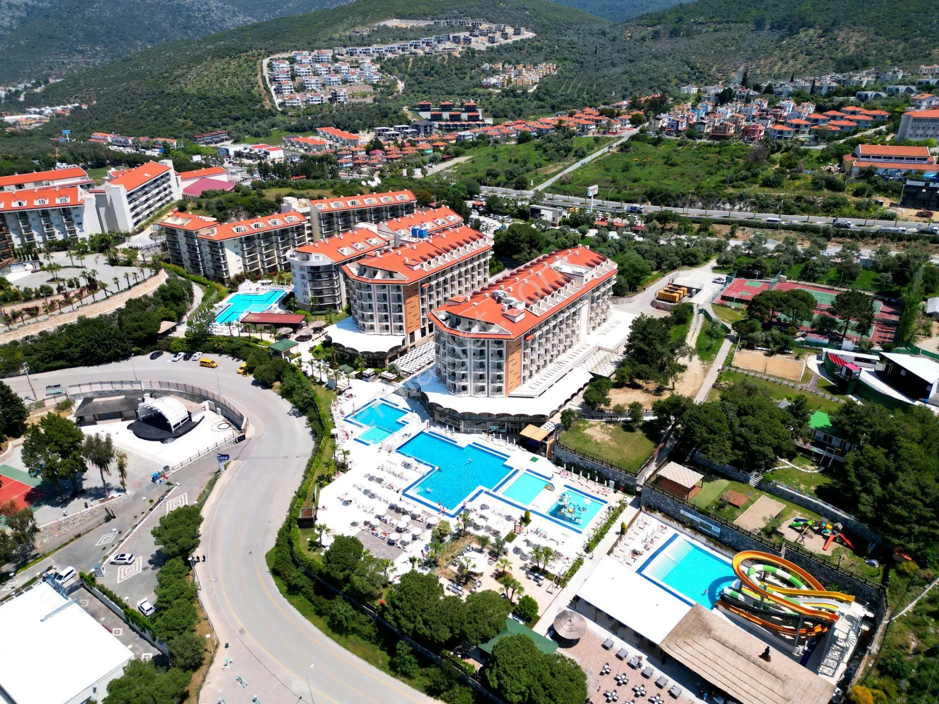 Ramada Suıts'te Kıralık Eşyalı Daire - Görsel 2