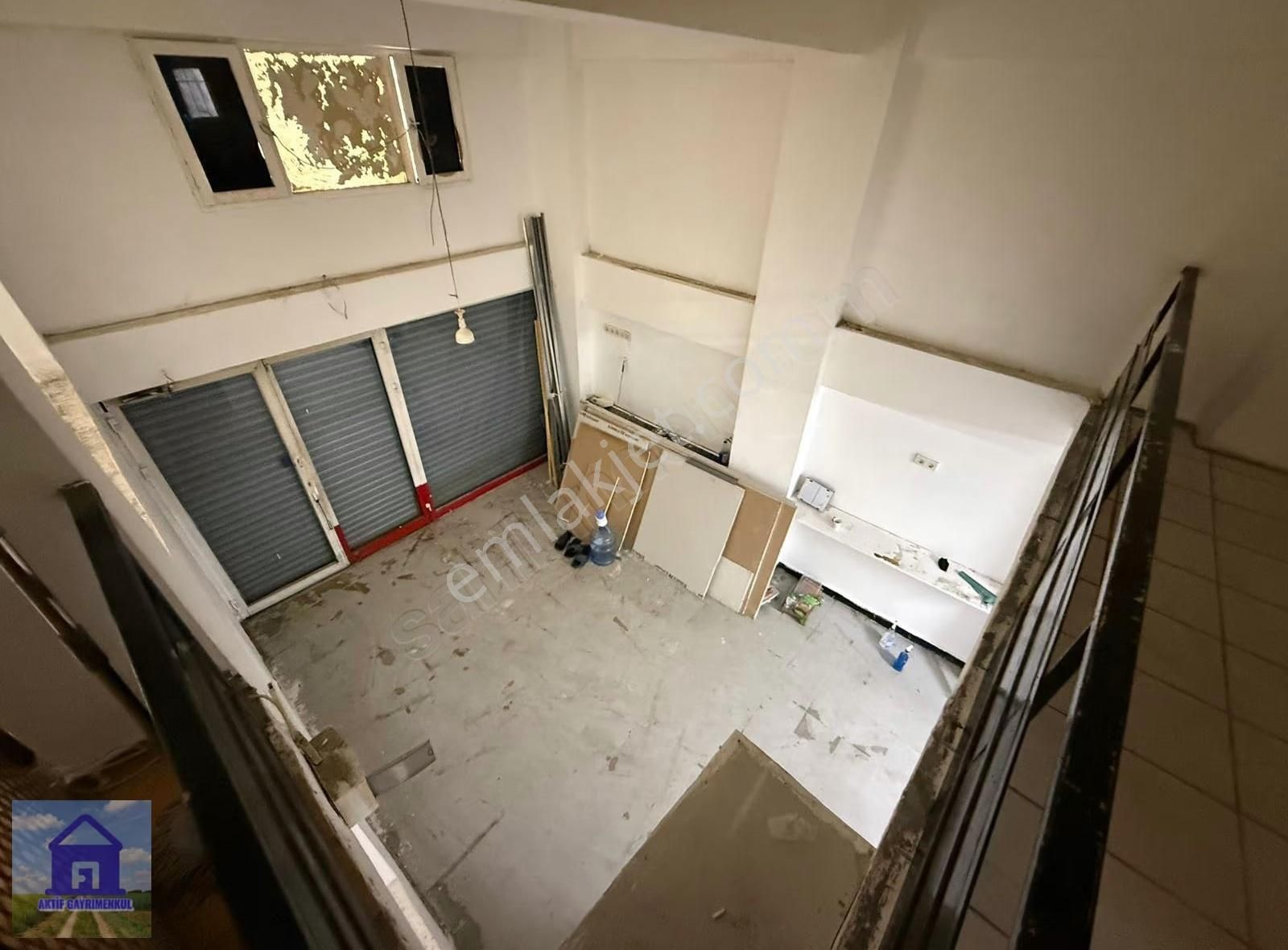 Şirinevlerde Asma Katlı Merkezi Konumda Kiralık Dükkan - Görsel 17