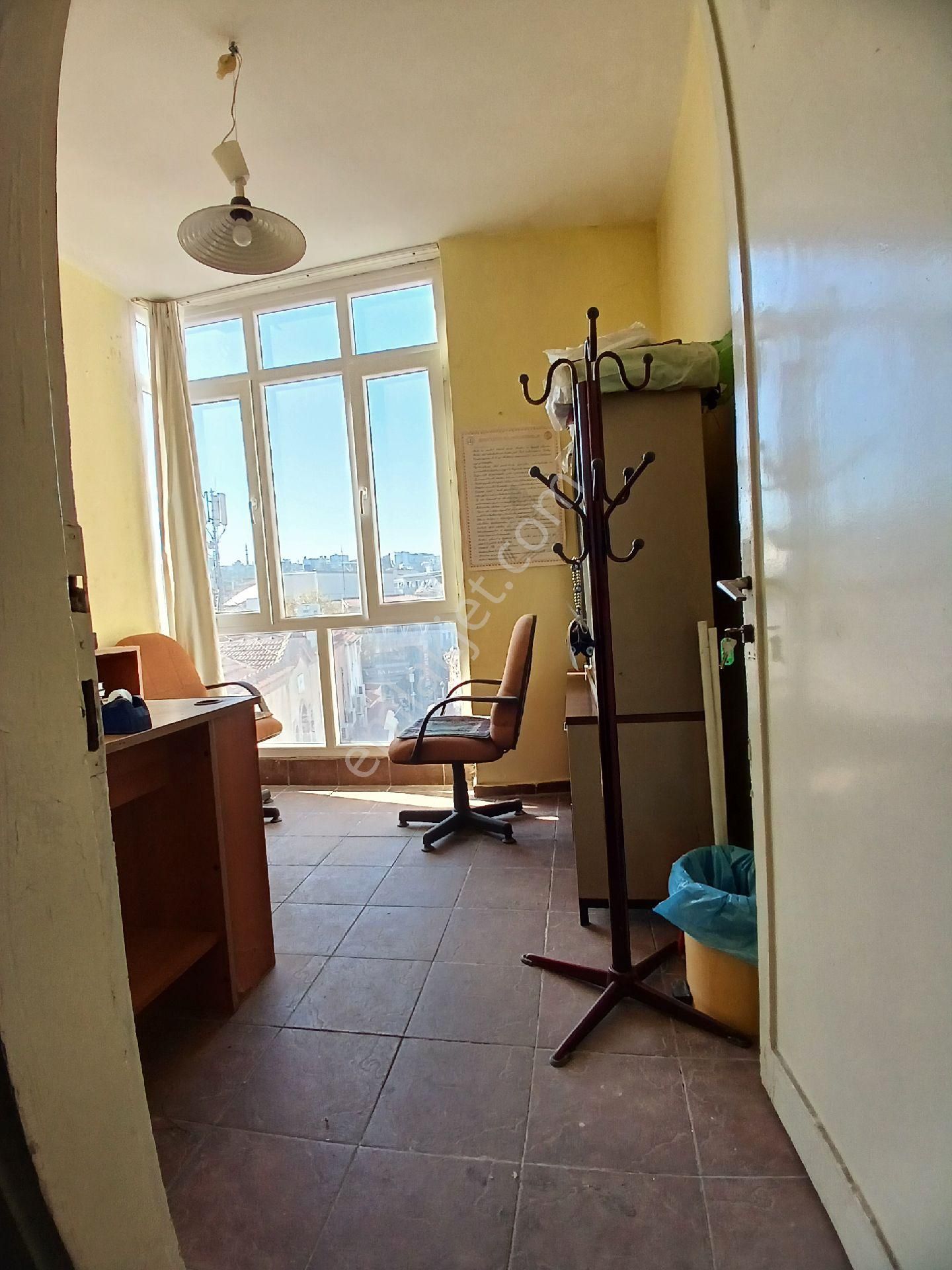 İzmir Konak Kemeraltıında Satılık Büro& Ofis - Görsel 13