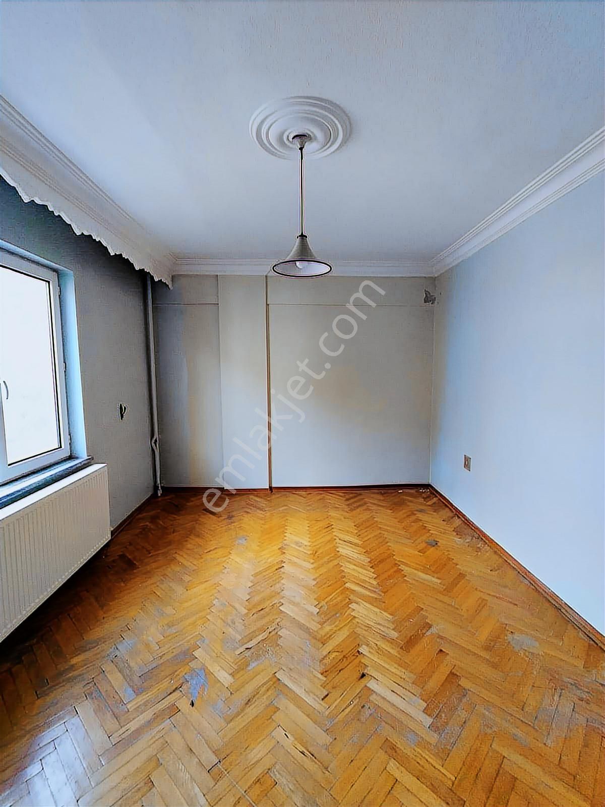 Kazımiye Mahallesinde 3+1 Geniş Kullanım Alanlı Kiralık Daire! - Görsel 8