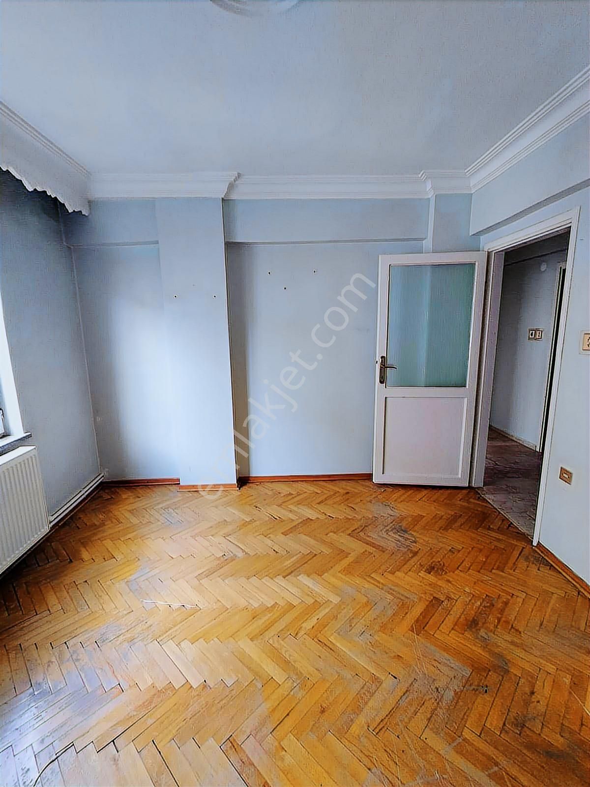 Kazımiye Mahallesinde 3+1 Geniş Kullanım Alanlı Kiralık Daire! - Görsel 25