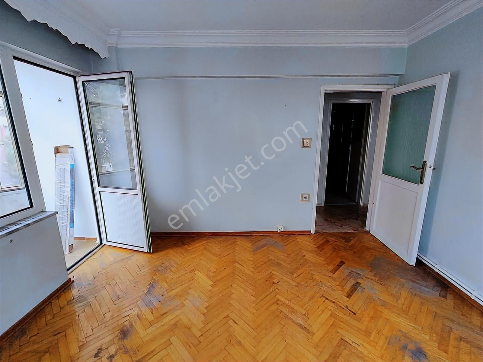 Kazımiye Mahallesinde 3+1 Geniş Kullanım Alanlı Kiralık Daire! - Görsel 4