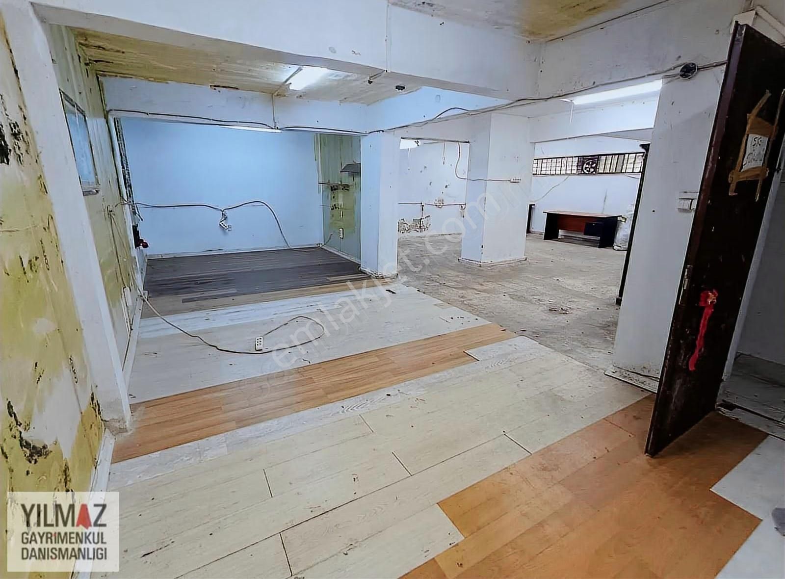 Yılmaz Gayrimenkulden Hürriyette İmalata Uygun 90 M2 Dükkan - Görsel 8