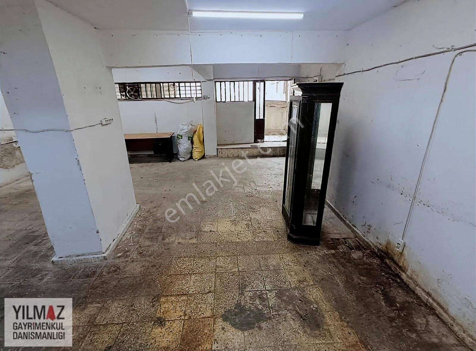 Yılmaz Gayrimenkulden Hürriyette İmalata Uygun 90 M2 Dükkan - Görsel 4