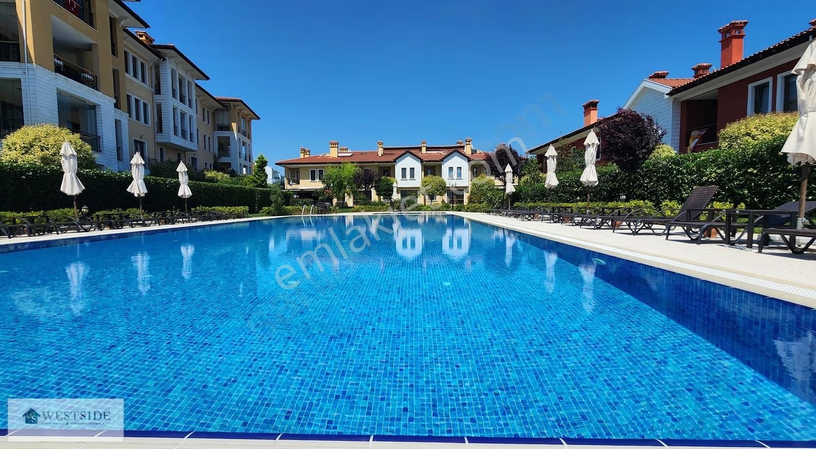 Westside' Dan Kemer Country' De Kiralık Taşınılabilir Villa