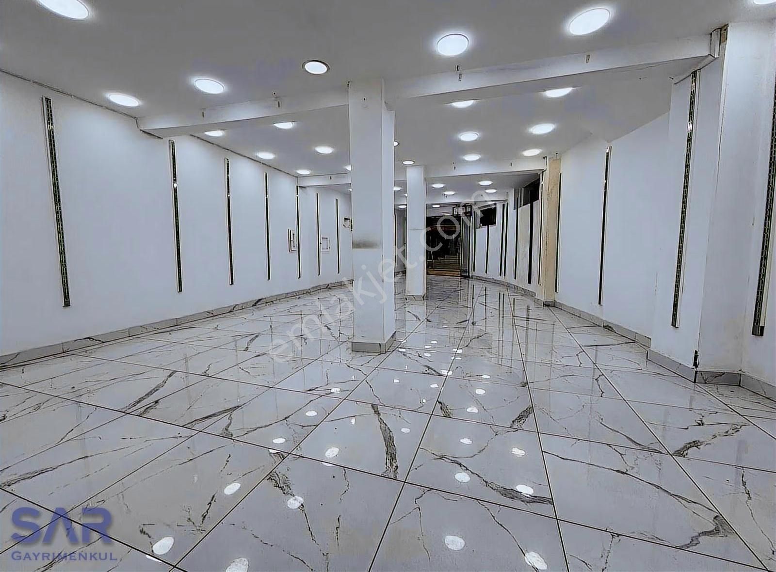 Laleli Derinkuyu Sokakta 100 M² Satılık Dükkan - Görsel 7