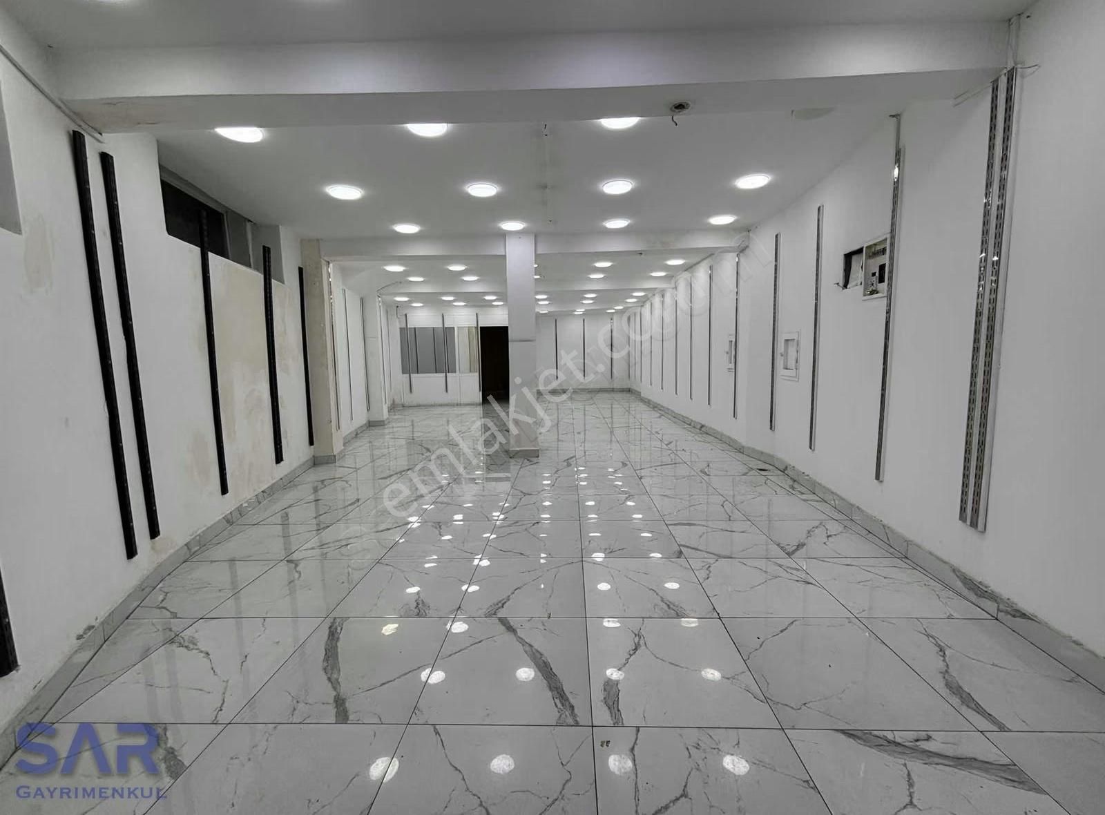 Laleli Derinkuyu Sokakta 100 M² Satılık Dükkan - Görsel 9