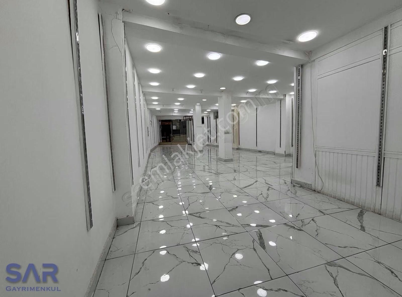 Laleli Derinkuyu Sokakta 100 M² Satılık Dükkan - Görsel 6