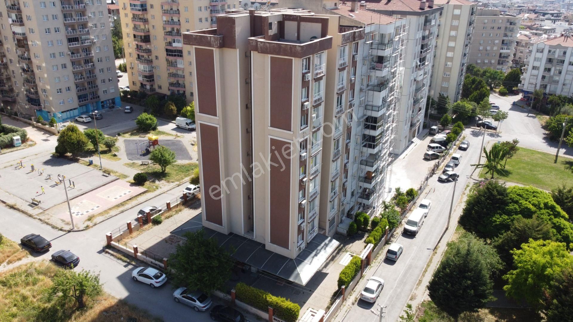 Atatürk Mah.de Site İçinde Arakat Klimalı 1+1 Full Eşyalı Kiracılı - Görsel 2