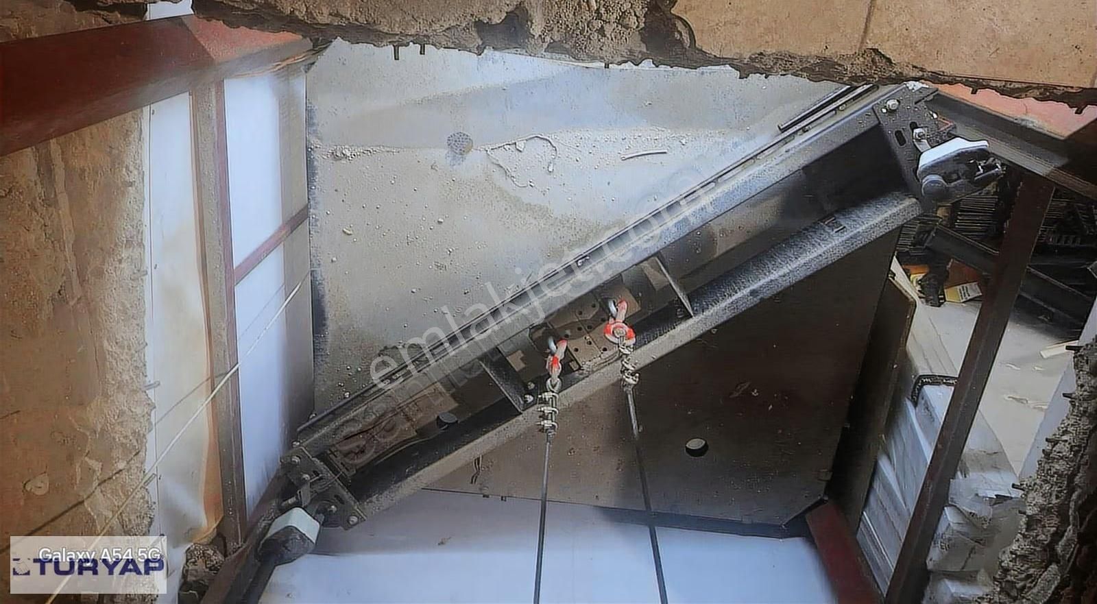 Mersinli Mah.fatih Cad. Ticari Lokasyonda 634 M2 Kiralık Dükkan - Görsel 15