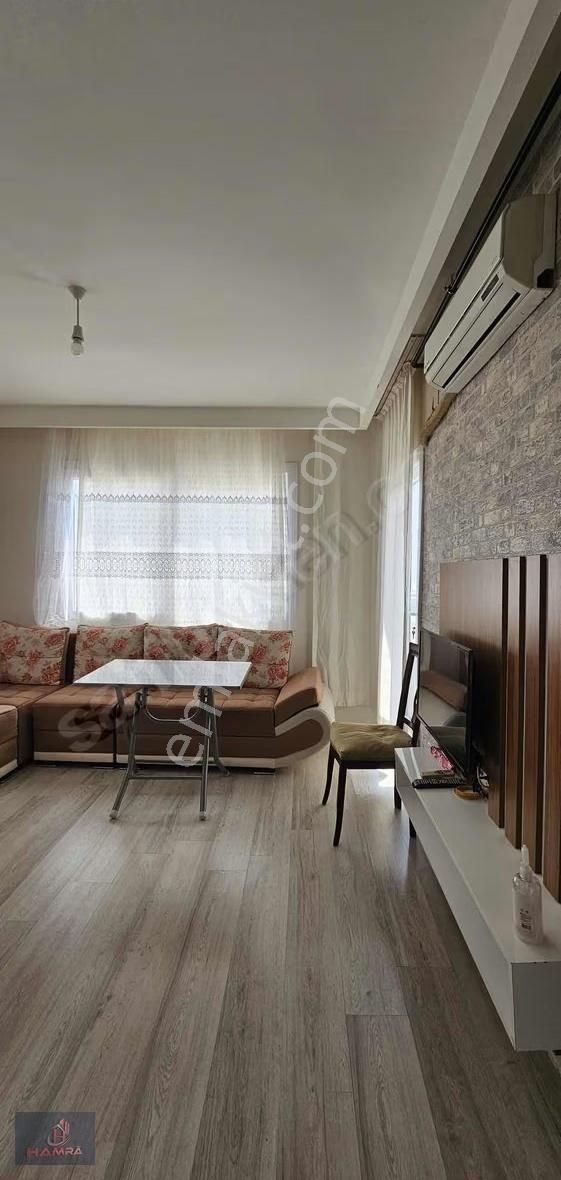 Hamra'dan Bulvar Üzeri,eşyalı Ve Kiracılı Süper 1+1... - Görsel 2