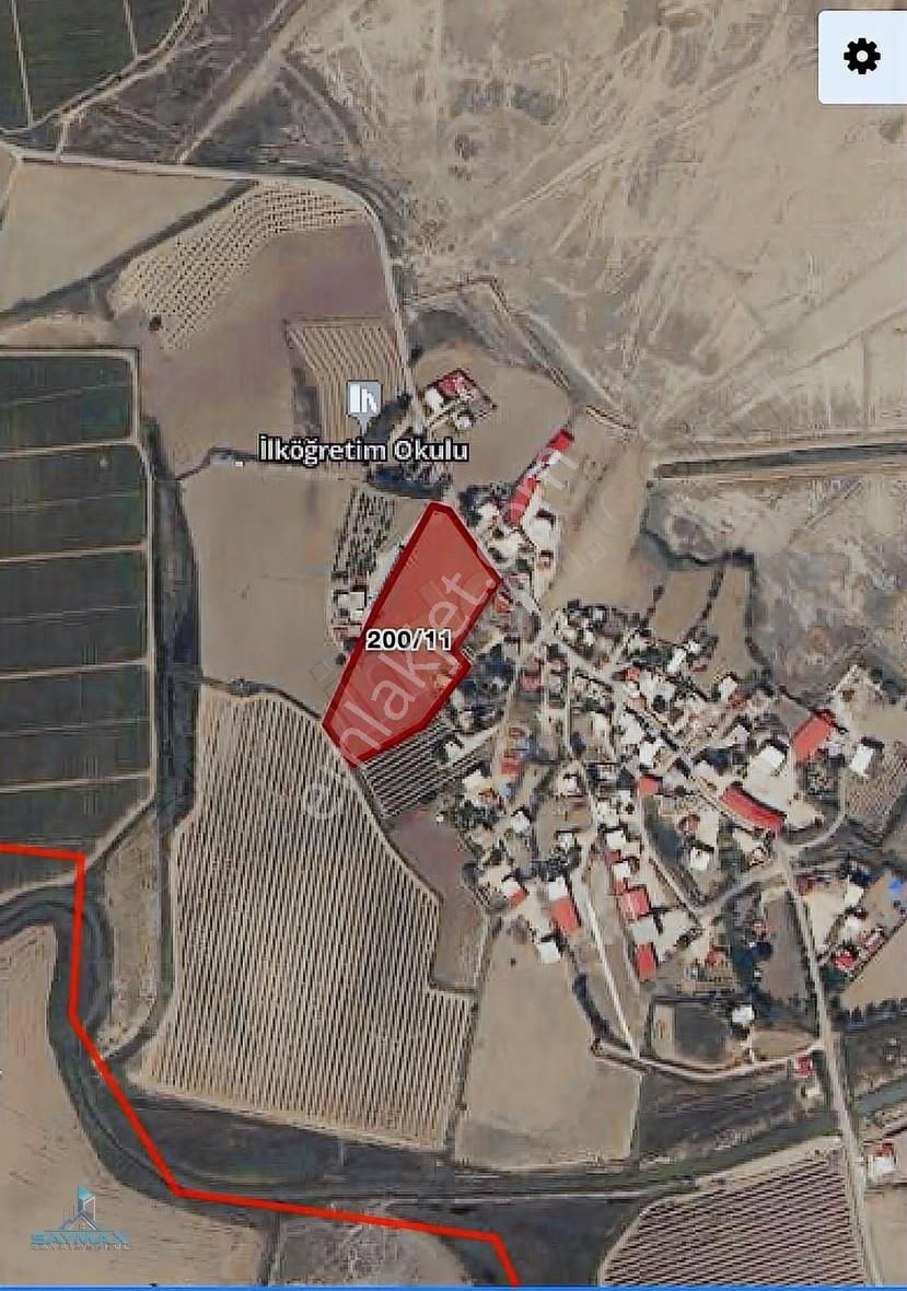Karataş İnneplihüyüğü Köy Meydanında 14.388 M2 Satılık Arsa.....