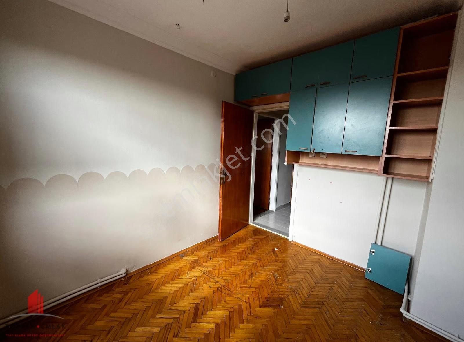 İhsaniye Vatan Cd. Cepheli 3+1 Kiralık Daire - Görsel 14