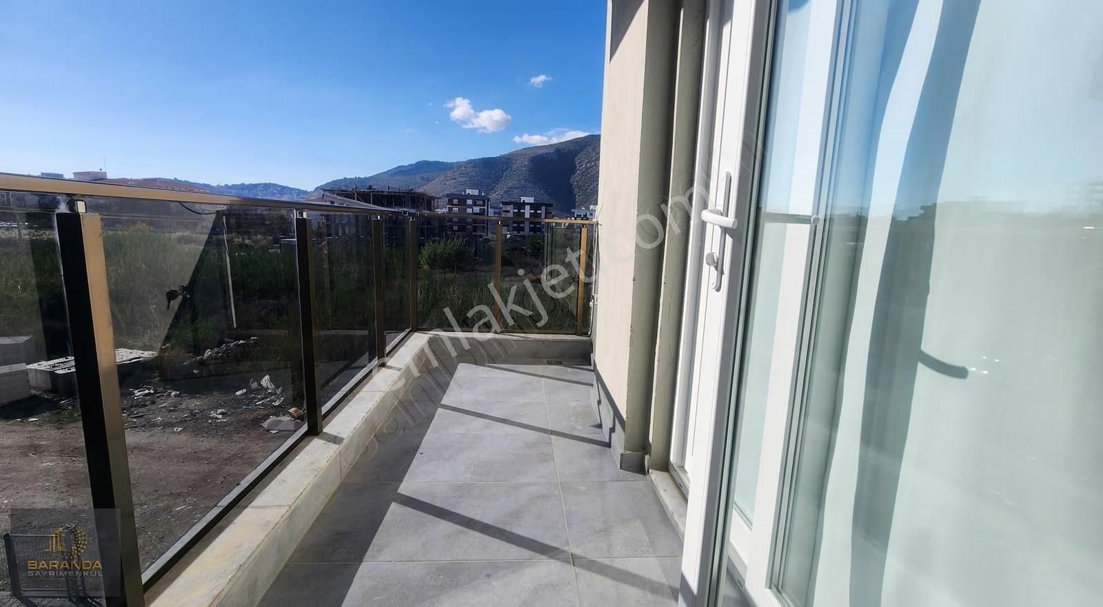 Finike Kum Mahallesinde İskanlı Satılık 1+1 Daire - Görsel 7