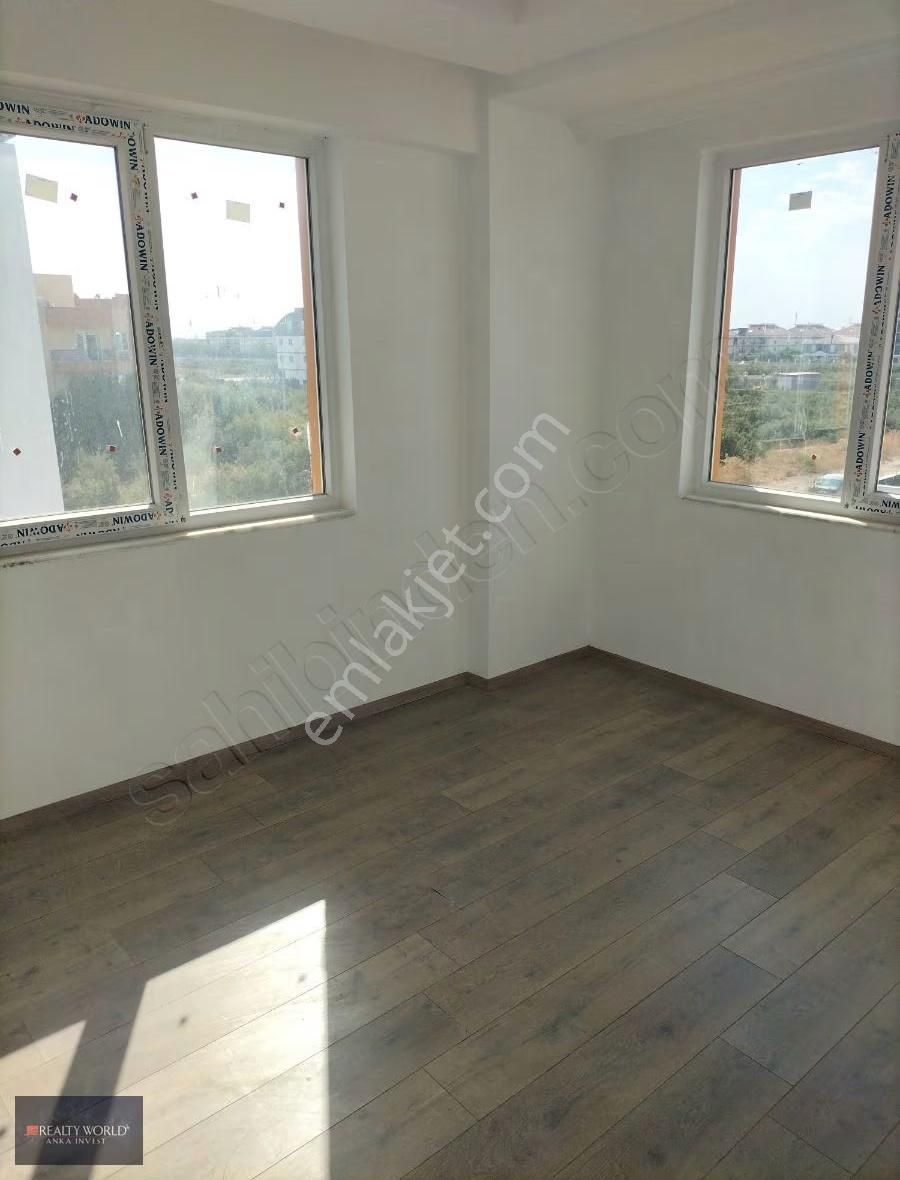 Realty World Yeniköy'de Kelepir 3+1 Daire