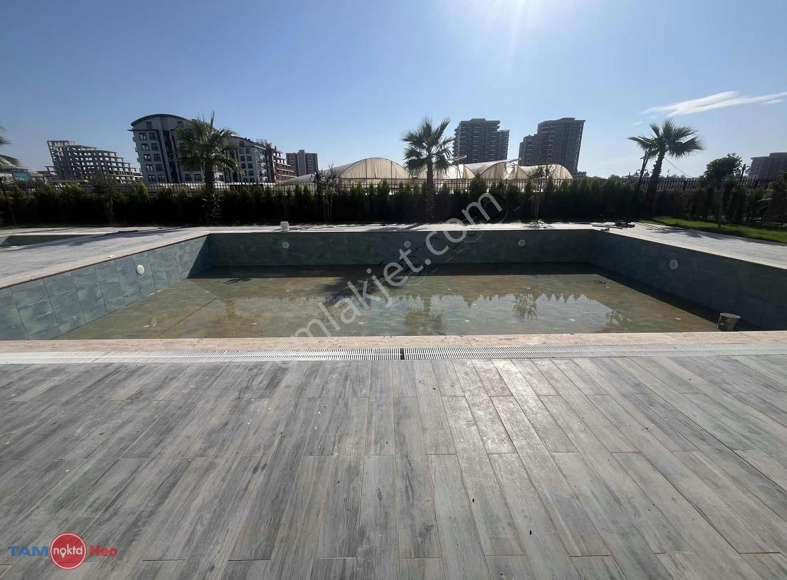 Altıntaş'ta Geniş Peyzajlı Sitede Ferah 2+1 Satılık Daire - Görsel 4