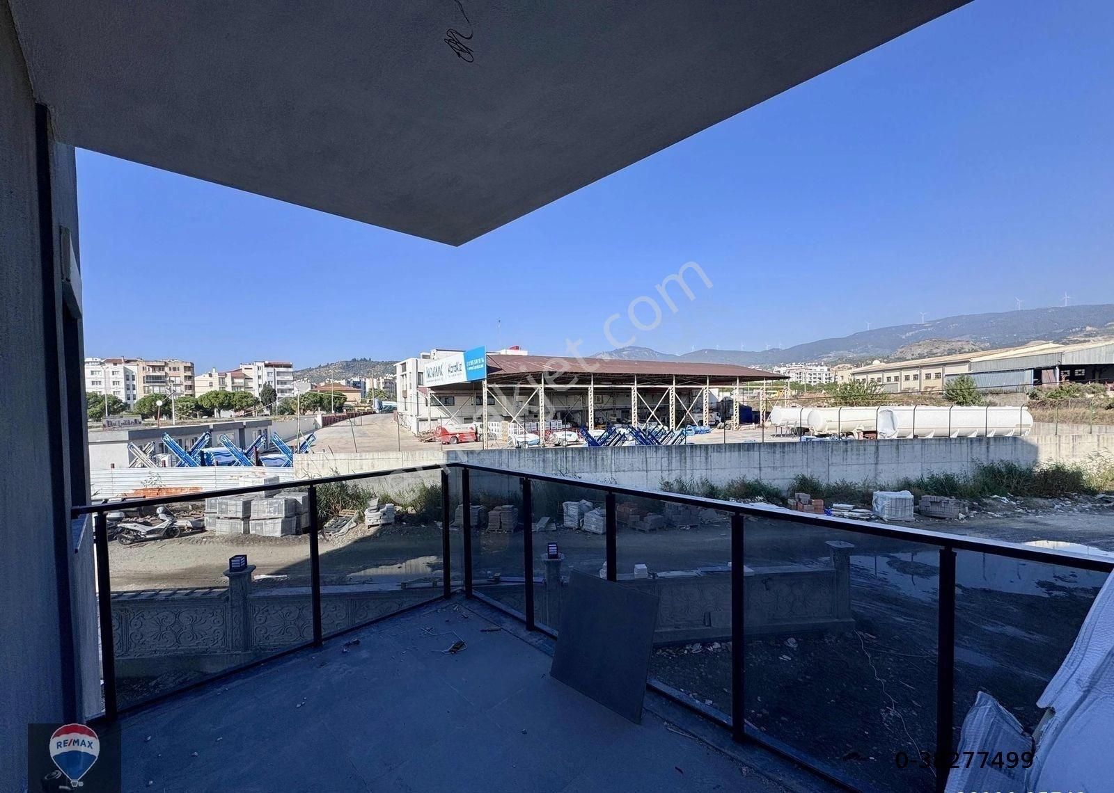 Yenicamii Mahallesi Yeni Yaşam Sitesinde Sıfır 3+1 Modern Daire - Görsel 9