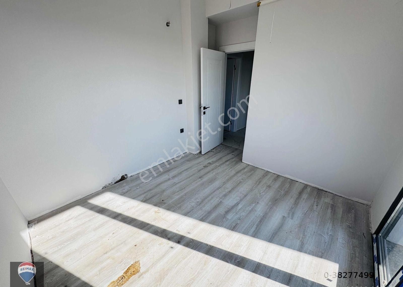 Yenicamii Mahallesi Yeni Yaşam Sitesinde Sıfır 3+1 Modern Daire - Görsel 14