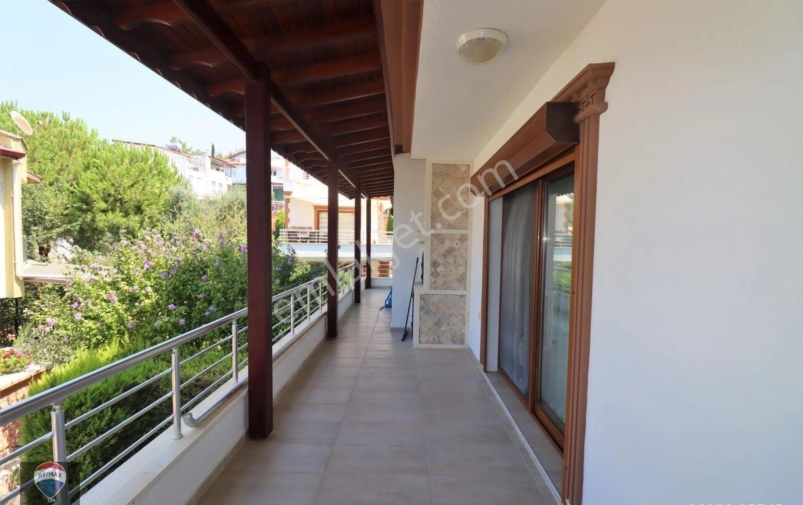 Kuşadası Soğucak Mah. Deniz Manzaralı Satılık 4+2 Villa - Görsel 33