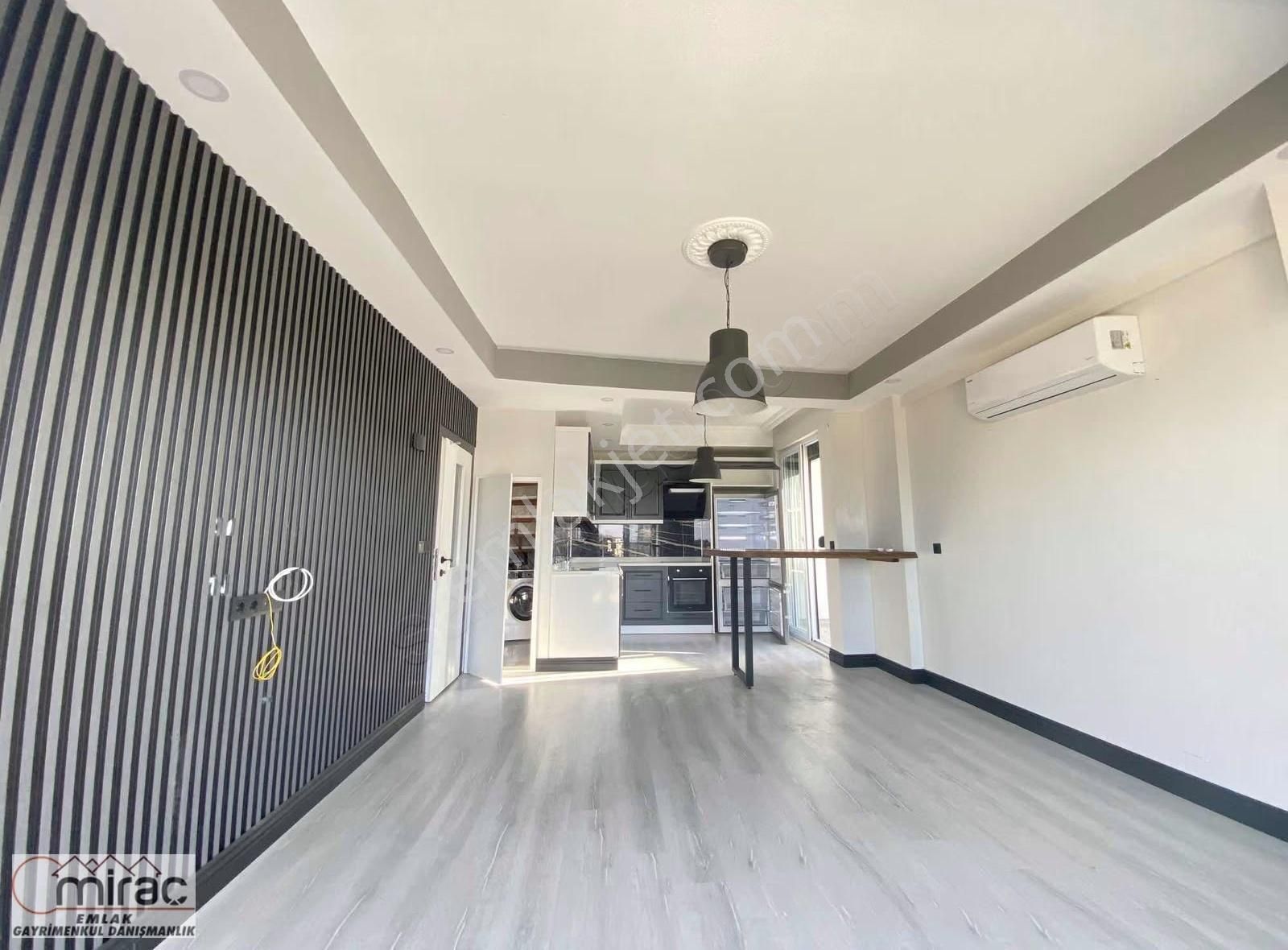 Lüks Site İçerisinde Havuzlu 3+1 Dubleks Daire