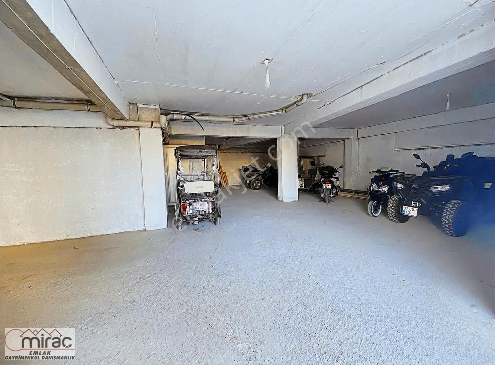 Lüks Site İçerisinde Havuzlu 3+1 Dubleks Daire - Görsel 2