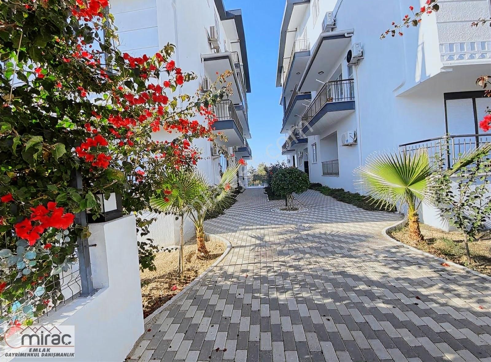 Lüks Site İçerisinde Havuzlu 3+1 Dubleks Daire - Görsel 13