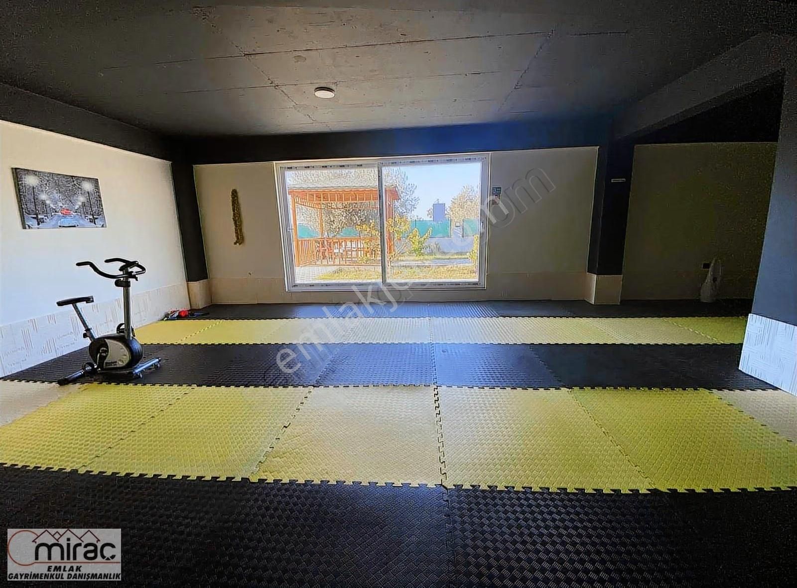 Lüks Site İçerisinde Havuzlu 3+1 Dubleks Daire - Görsel 17